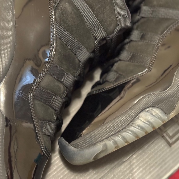 Pre-Owned Jordan 11 cap and gown men’s 8.5 - Picture 11 of 11